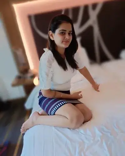 Escort Service In Assolna